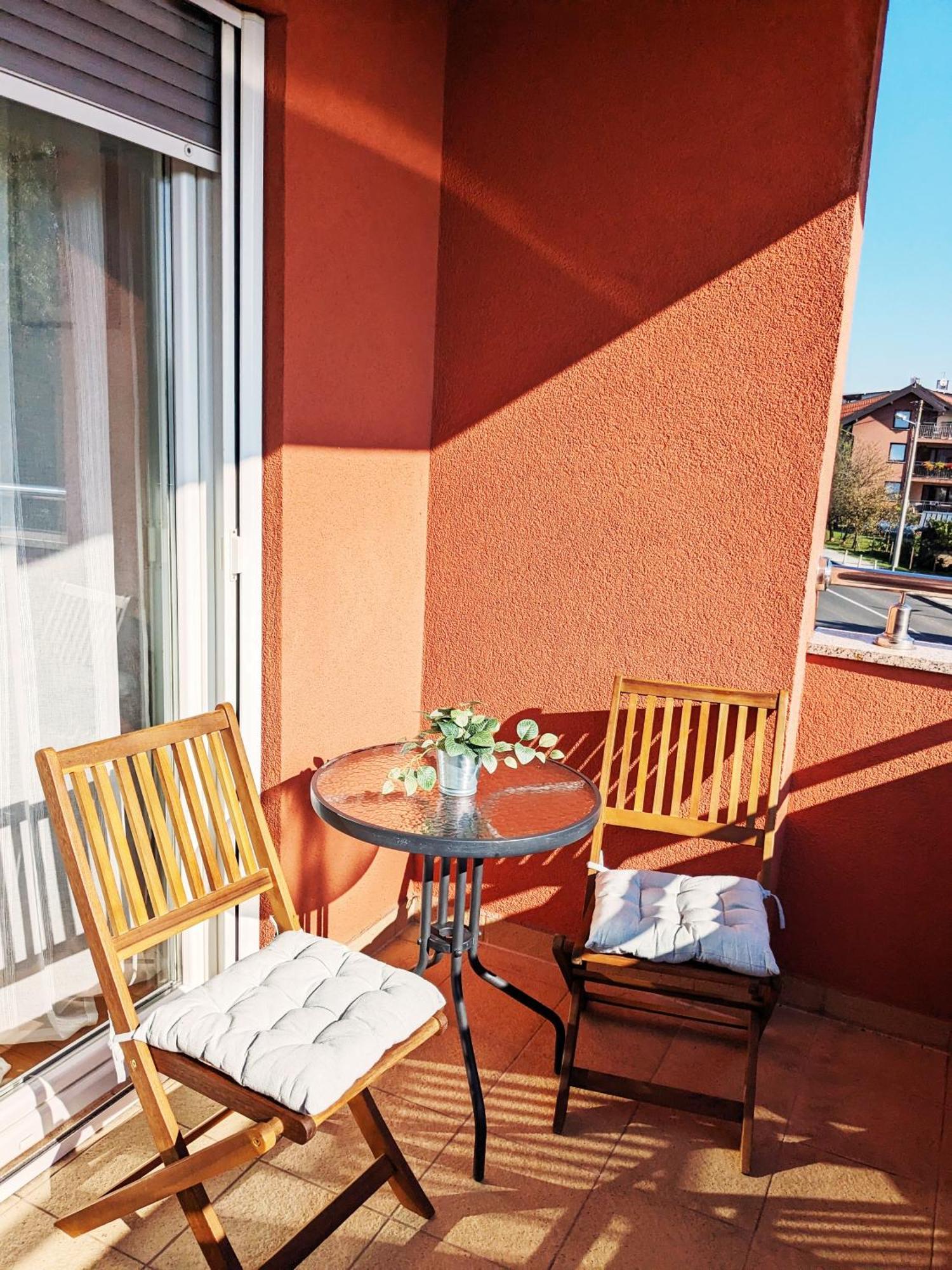 Doma-Lu Apartment-Near Airport And Highway- Free Parking Velika Mlaka Exterior photo