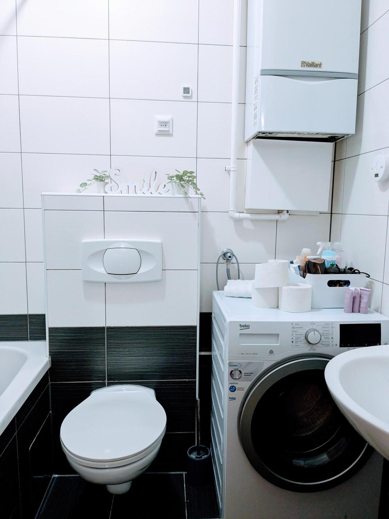 Doma-Lu Apartment-Near Airport And Highway- Free Parking Velika Mlaka Exterior photo
